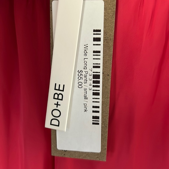 NWT Boutique Dark Pink Satin Wide Leg Pants, Size Small - Picture 1 of 3